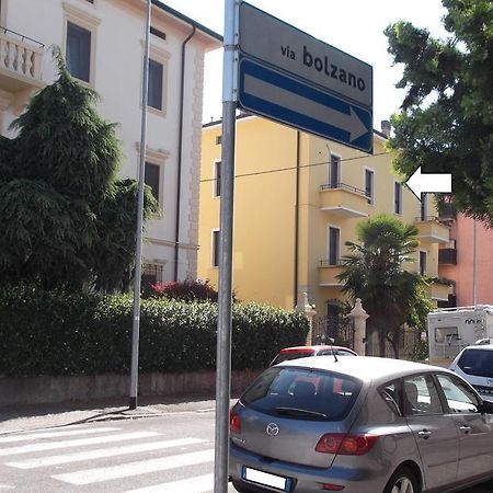 Acteaverona Exteriör bild